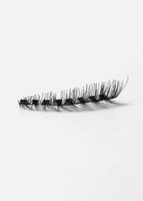 Load image into Gallery viewer, AOA Studio Eyelashes - Emma