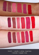 Load image into Gallery viewer, L.A. Colors- Liquid Matte Lipstick- Kissable
